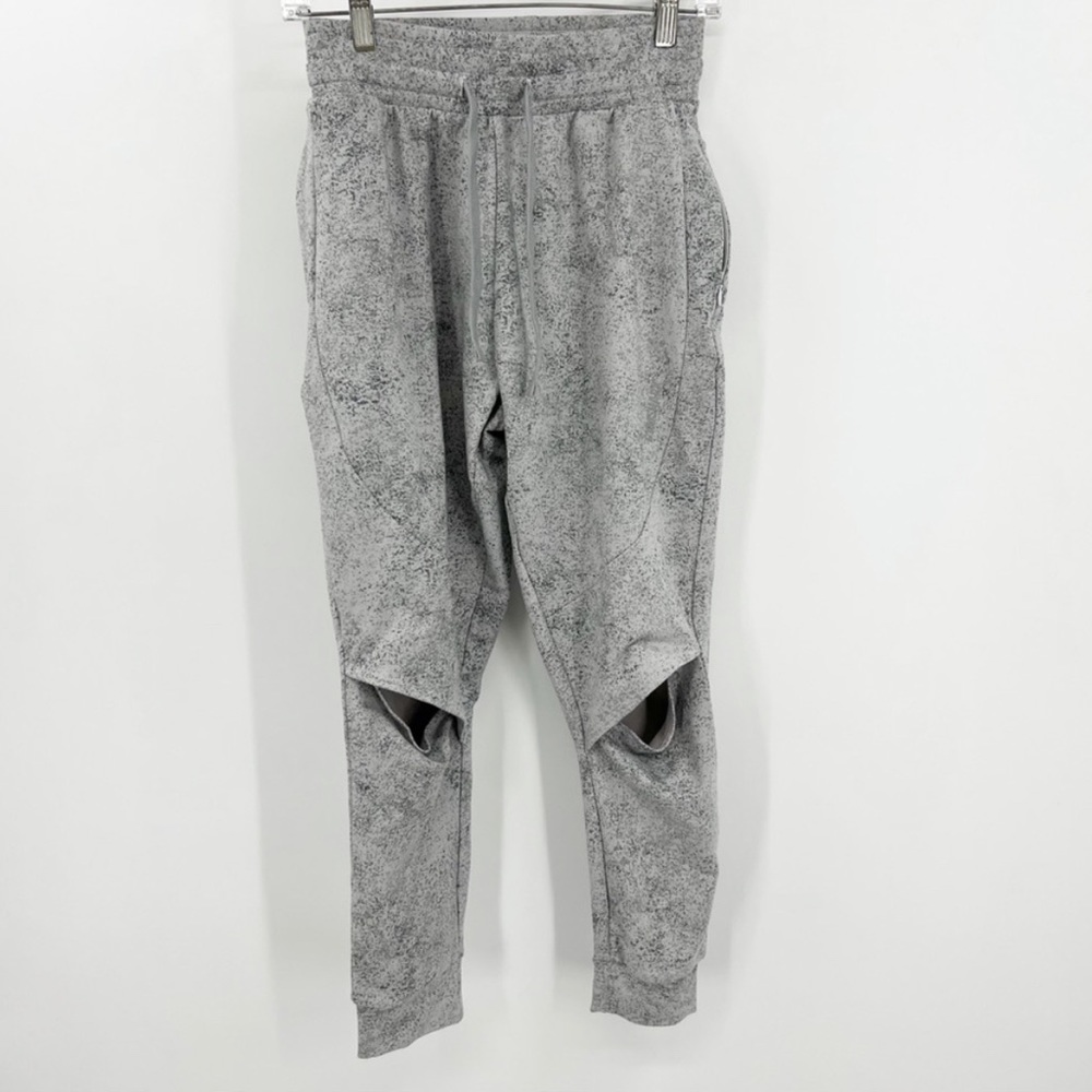 Gymshark open knee jogger